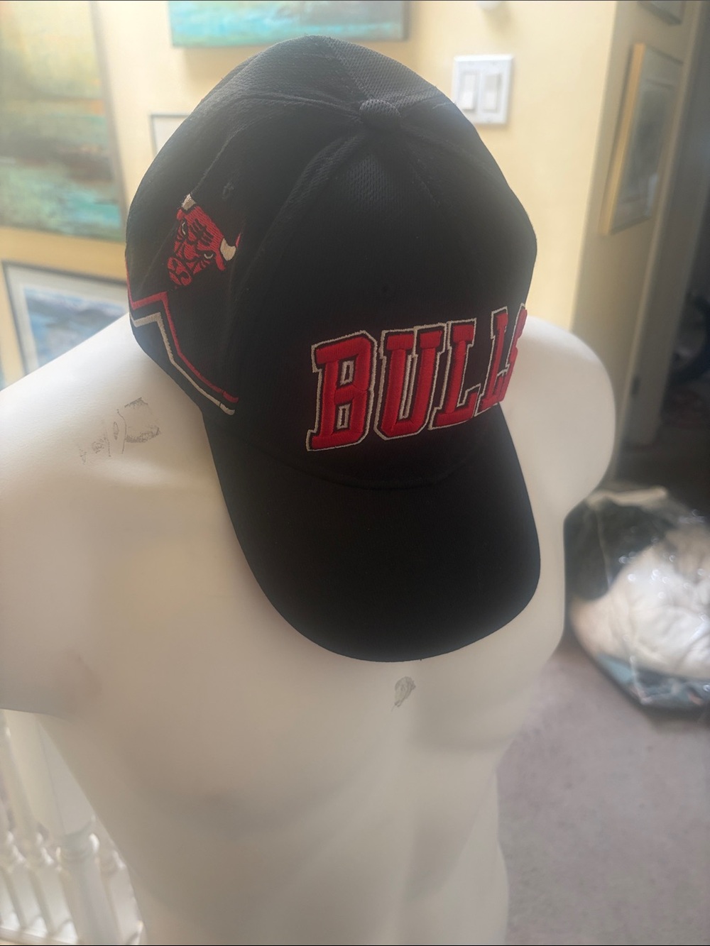Black and Red Bulls Embroidered Baseball Cap
